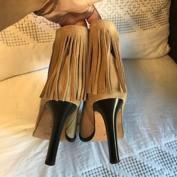 Joie Cambrie Fringe Bootie - Picture 9 of 16